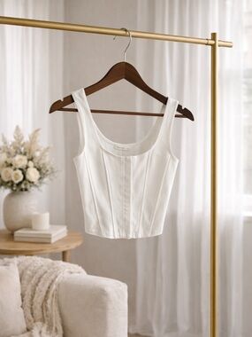 Active USA White Cropped Tank Top